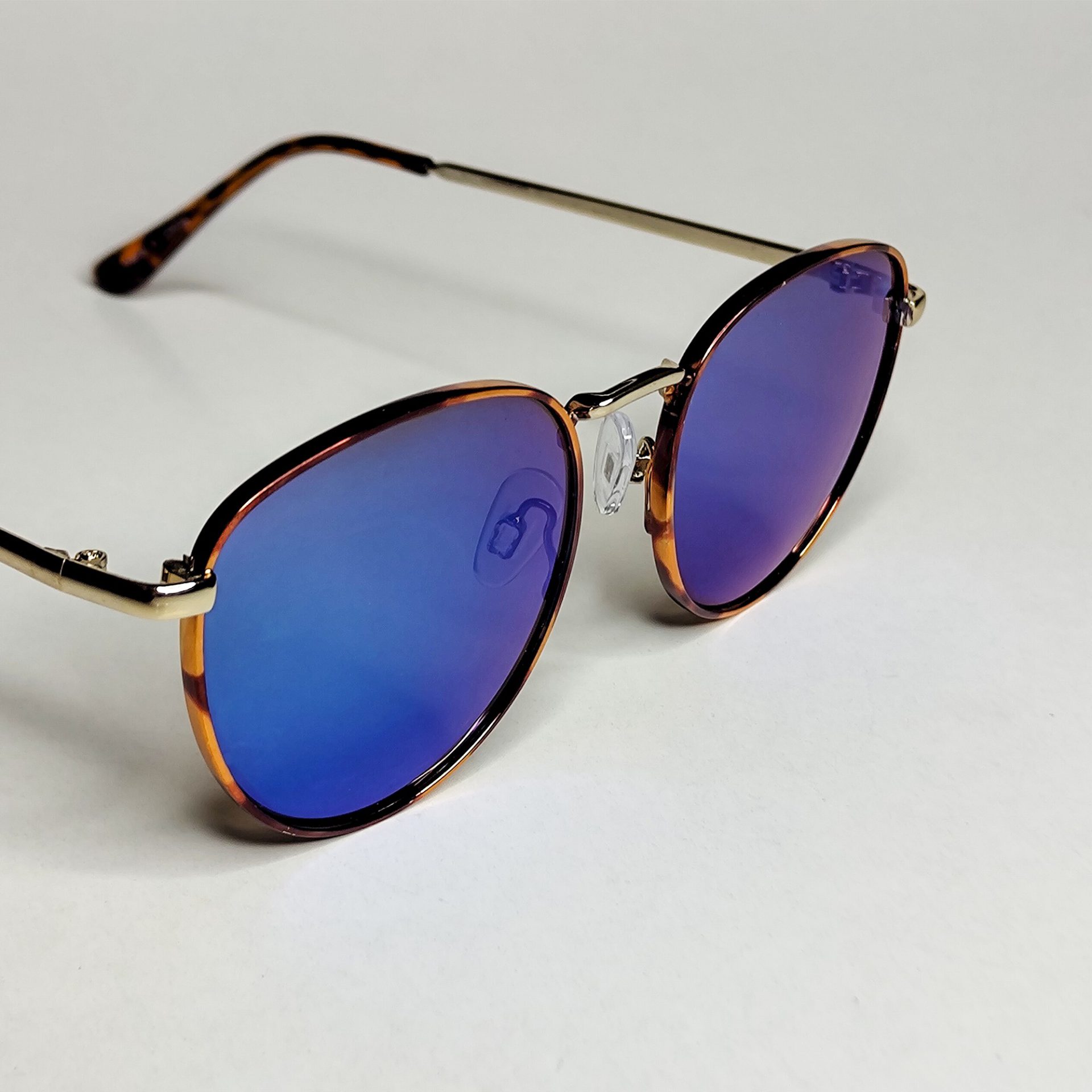 عینک آفتابی جیمی چو مدل JC230