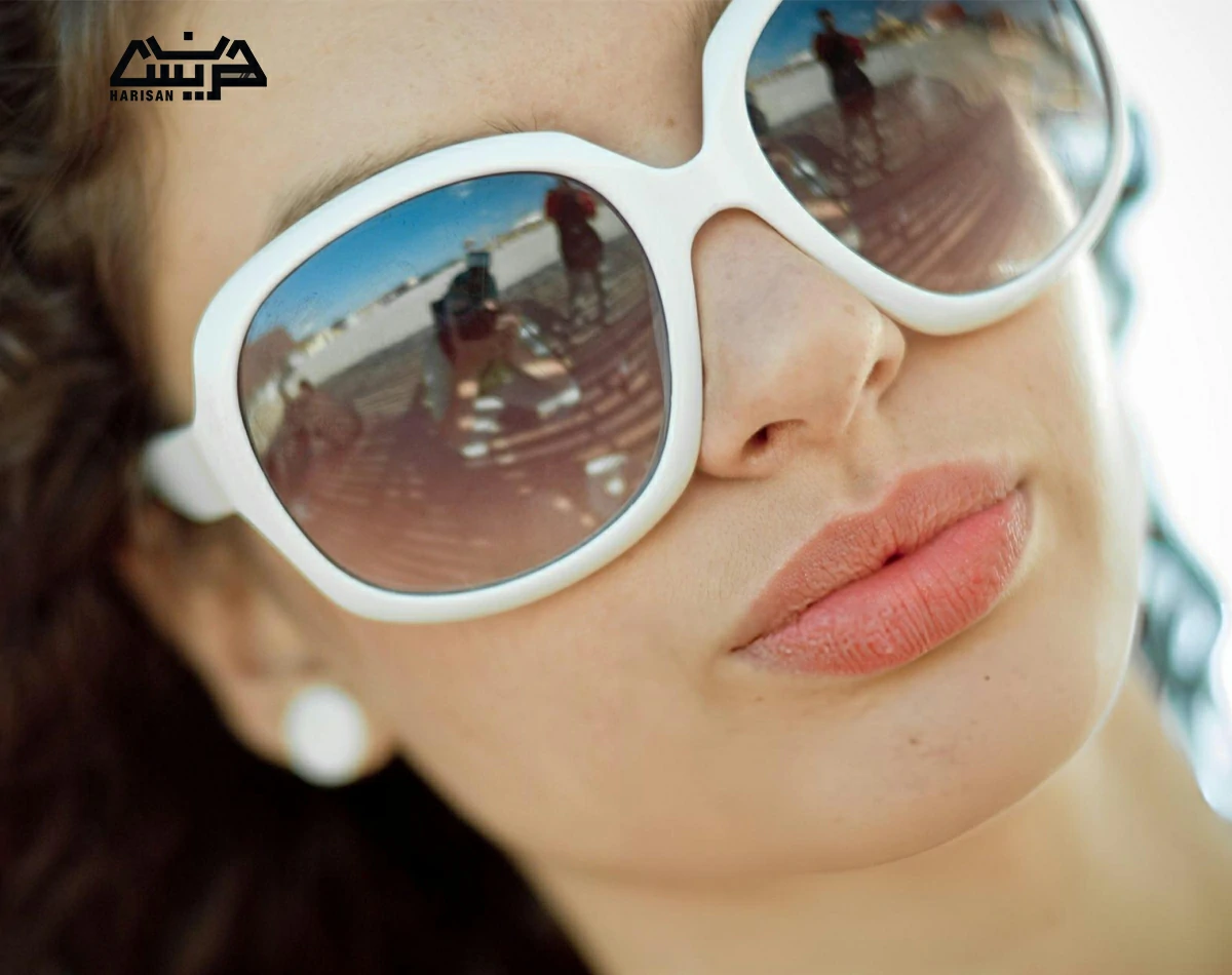 خرید عینک آفتابی زنانه مناسب صورت کوچک